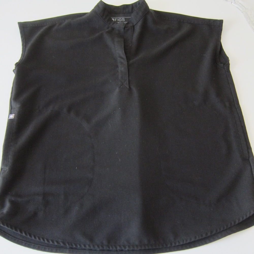 FIGS RAFAELA SCRUB TOPS GENTLY USED